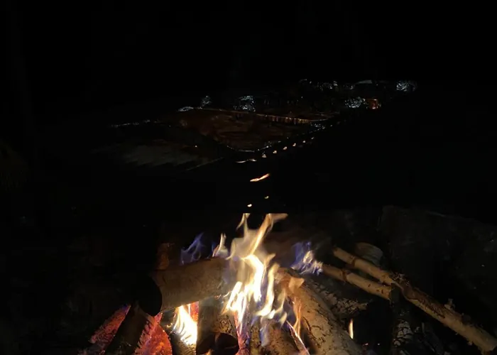 度假居 Nad Stawem 普热谢卡