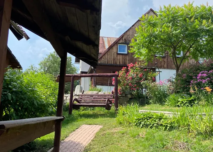 Nad Stawem 度假居 *